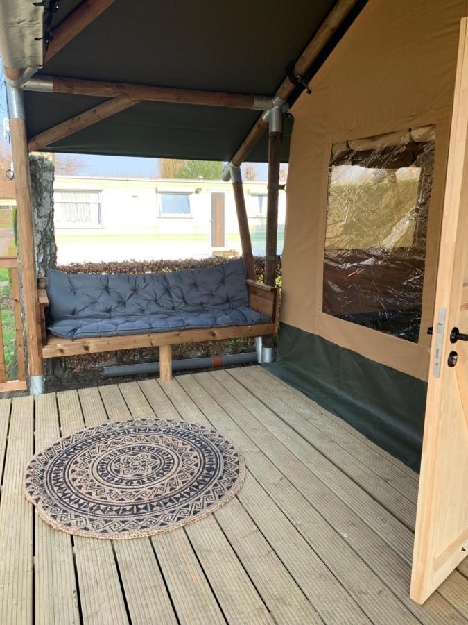 Glamour Glamping At Little Beach Jabbeke  Exterior photo