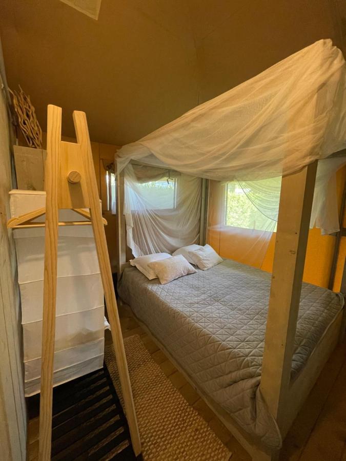 Glamour Glamping At Little Beach Jabbeke  Exterior photo